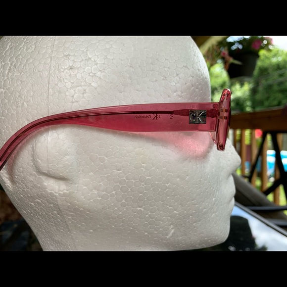 Calvin Klein Pink Sunglasses RARE - Picture 3 of 8